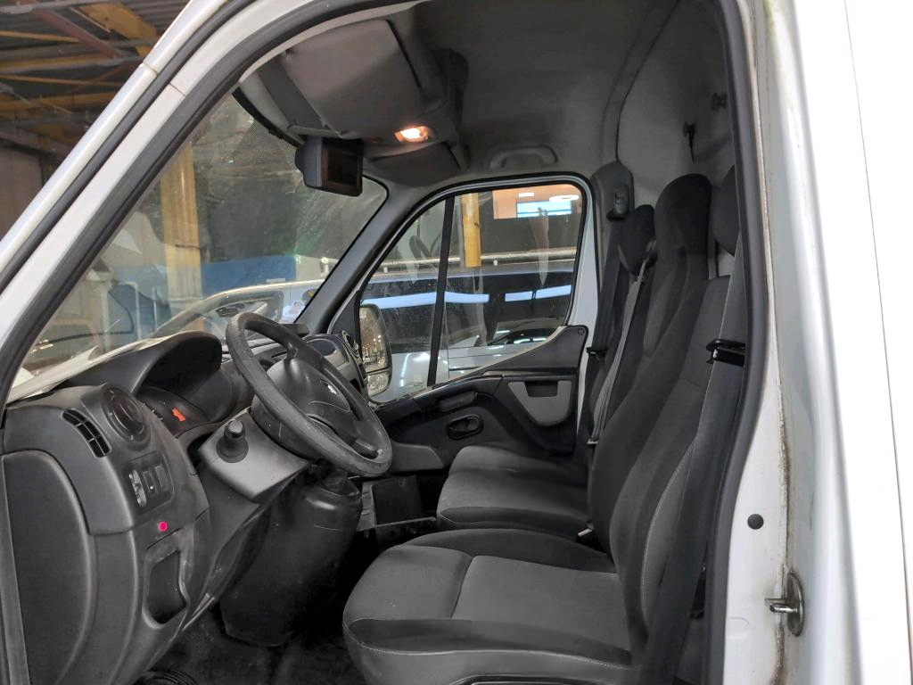 RENAULT MASTER L2H2 - Imagen 4