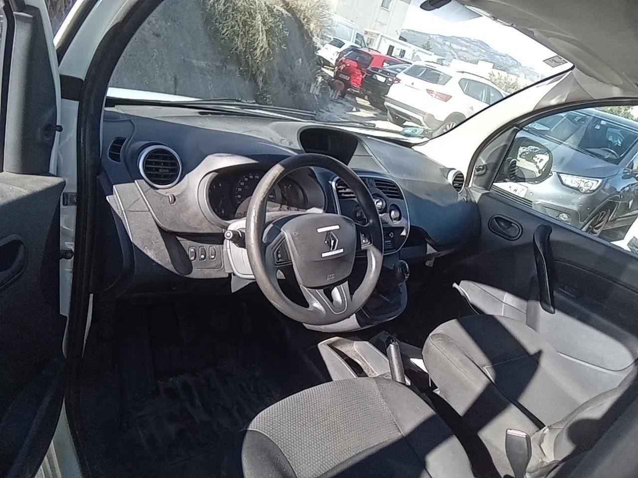 RENAULT KANGOO - Imagen 5